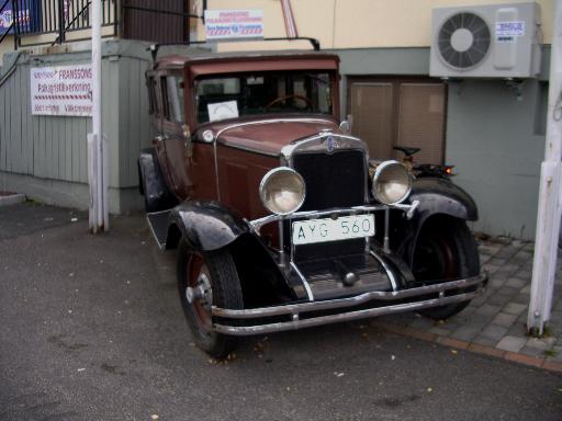 imgp2809 Oldtimer vor der Tuer